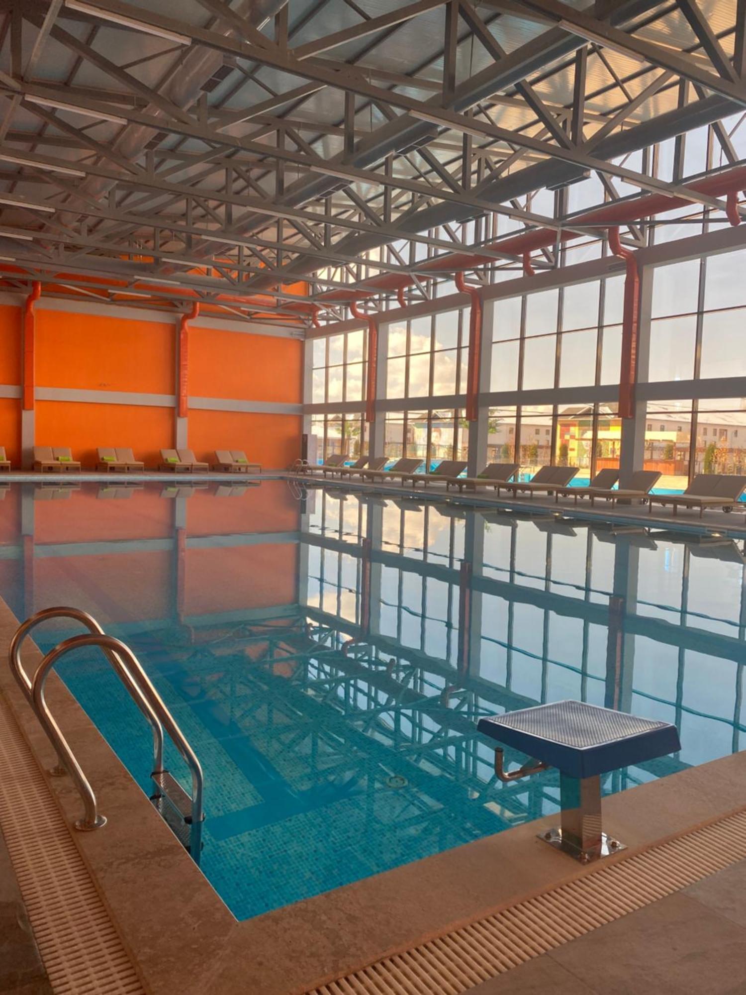 Таунхаус В Baytur Resort ボステリ エクステリア 写真