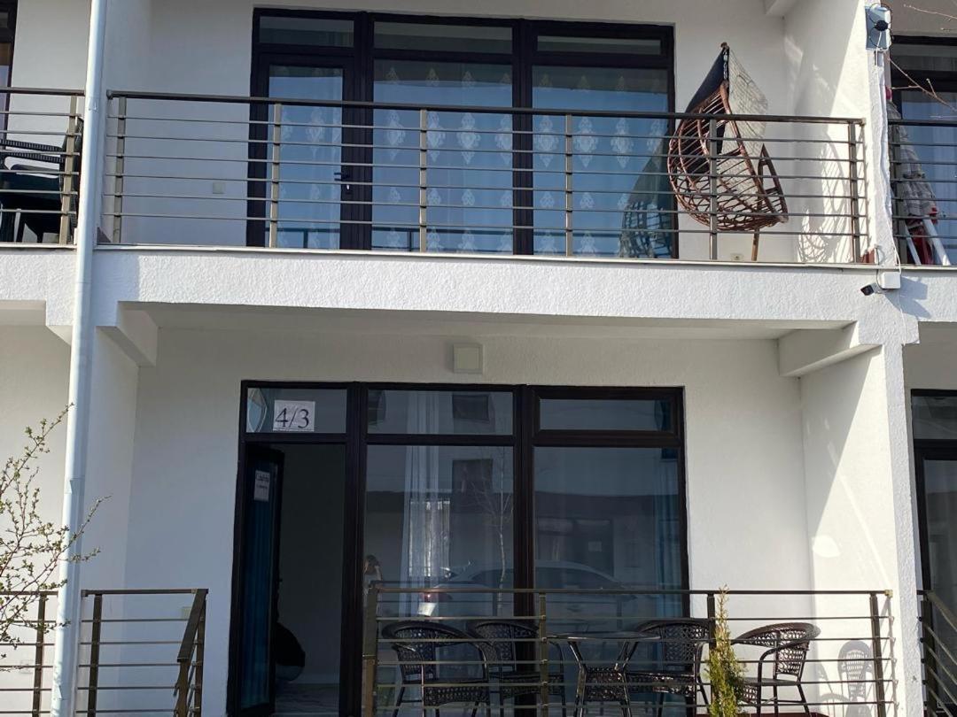 Таунхаус В Baytur Resort ボステリ エクステリア 写真
