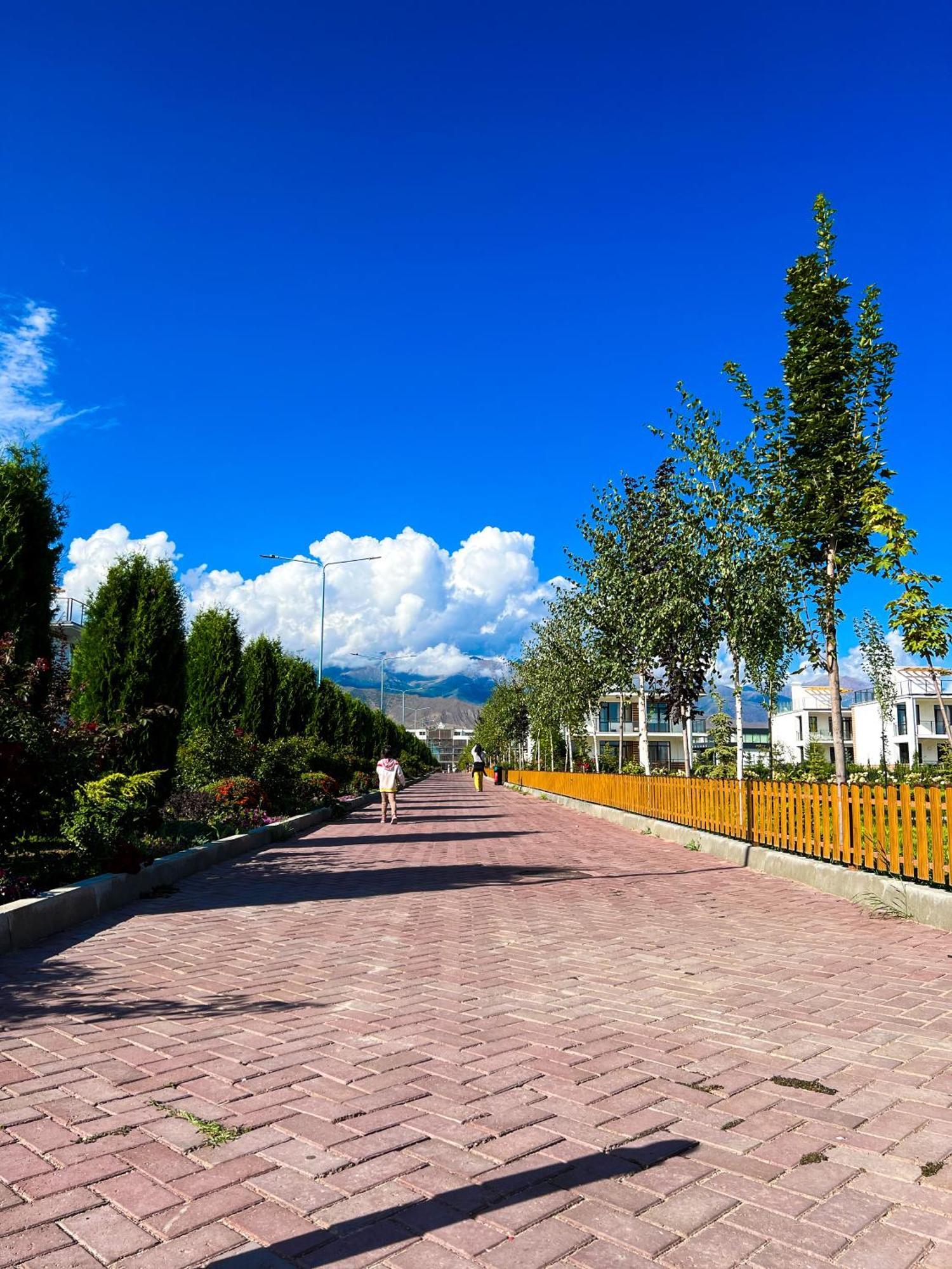 Таунхаус В Baytur Resort ボステリ エクステリア 写真