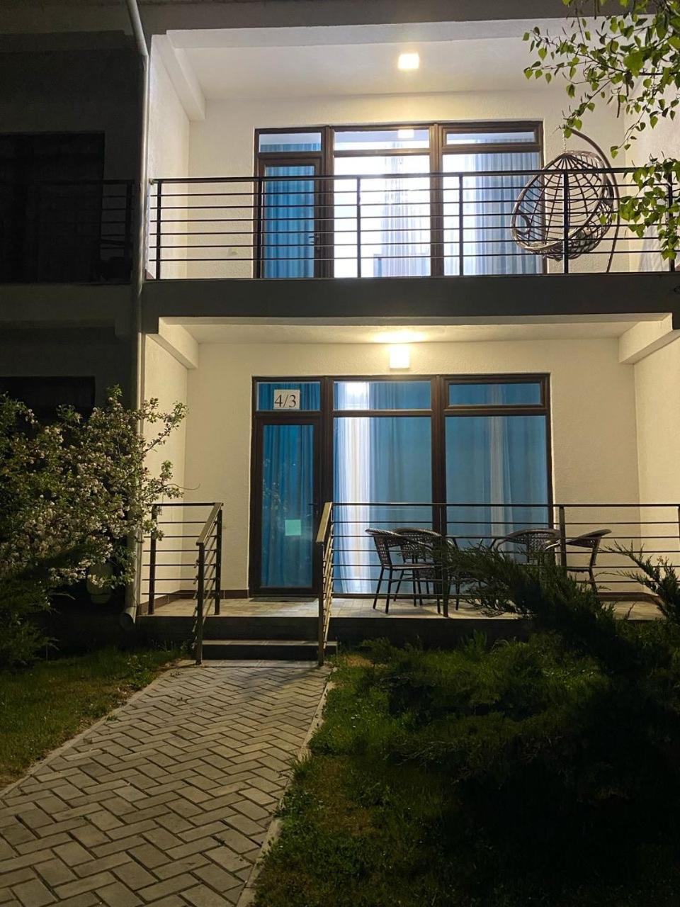 Таунхаус В Baytur Resort ボステリ エクステリア 写真